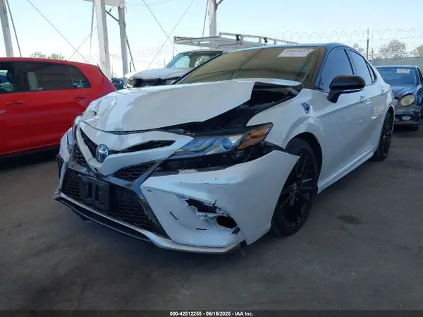 4T1K31AK1PU058106 2023 TOYOTA CAMRY - Image 2