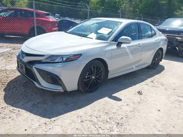 4T1K31AK1RU063874 2024 TOYOTA CAMRY - Image 2