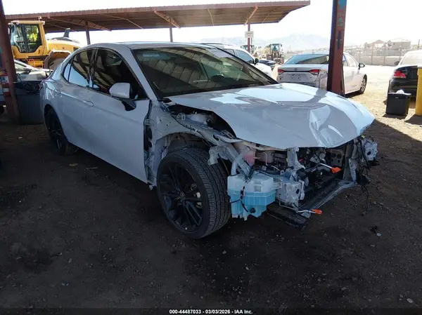 4T1K31AK1RU071327 2024 TOYOTA CAMRY - Image 1