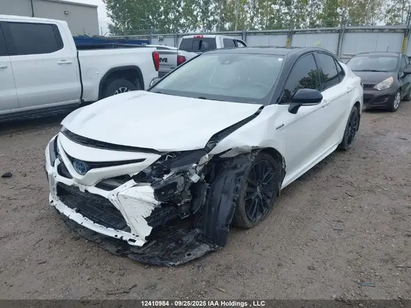 4T1K31AK2MU020721 2021 TOYOTA CAMRY - Image 2
