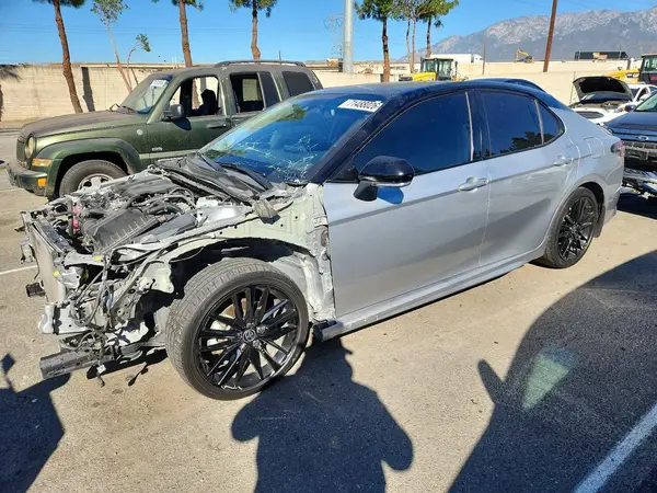 4T1K31AK2MU024896 2021 TOYOTA CAMRY - Image 1
