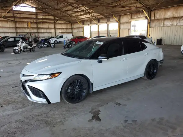 4T1K31AK2NU032921 2022 TOYOTA CAMRY - Image 1