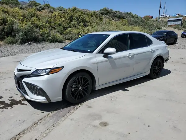 4T1K31AK2NU036029 2022 TOYOTA CAMRY - Image 1