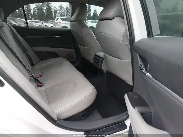 4T1K31AK2NU572284 2022 TOYOTA CAMRY - Image 8