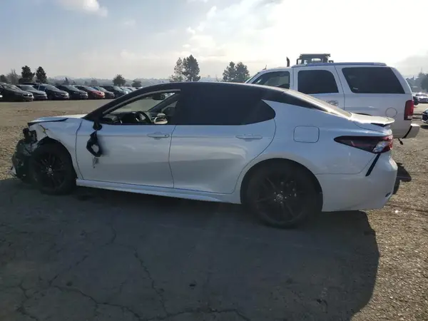 4T1K31AK2PU049219 2023 TOYOTA CAMRY - Image 2