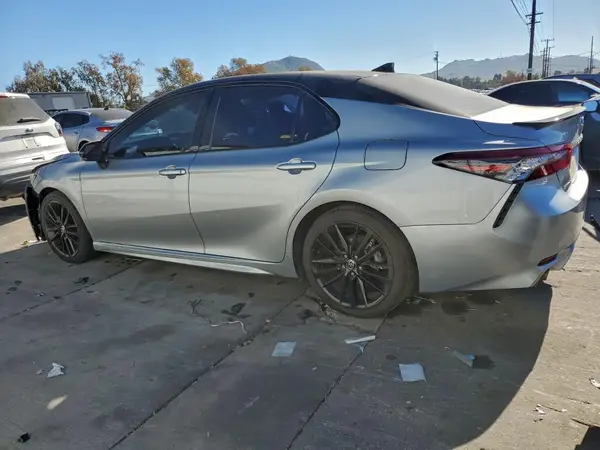 4T1K31AK2PU050998 2023 TOYOTA CAMRY - Image 2