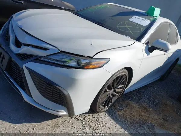 4T1K31AK2PU055988 2023 TOYOTA CAMRY - Image 2