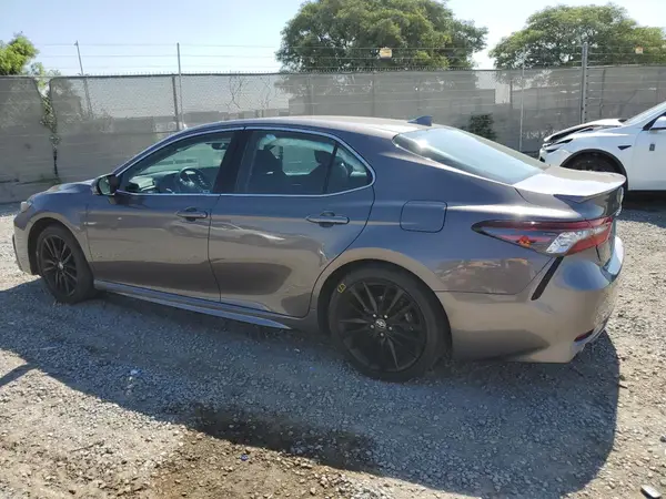 4T1K31AK2PU601303 2023 TOYOTA CAMRY - Image 2