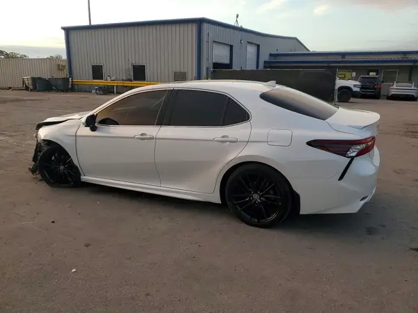 4T1K31AK2PU606775 2023 TOYOTA CAMRY - Image 2