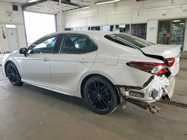 4T1K31AK2PU616741 2023 TOYOTA CAMRY - Image 2