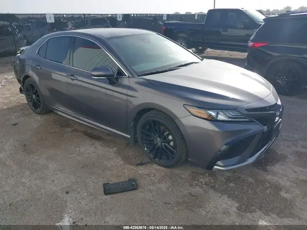 4T1K31AK2PU618862 2023 TOYOTA CAMRY - Image 1