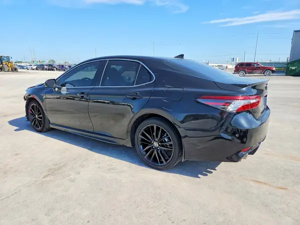 4T1K31AK2RU624891 2024 TOYOTA CAMRY - Image 2