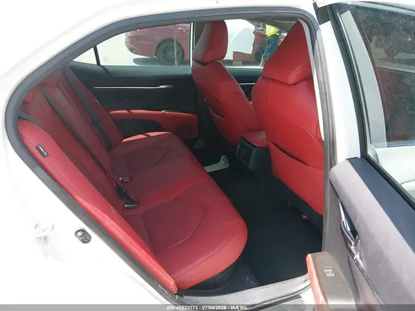 4T1K31AK2RU628665 2024 TOYOTA CAMRY - Image 8