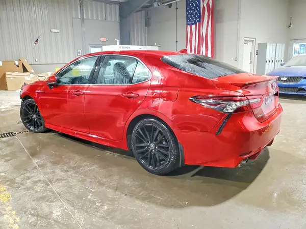 4T1K31AK3MU031887 2021 TOYOTA CAMRY - Image 2