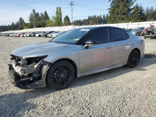 4T1K31AK3NU045130 2022 TOYOTA CAMRY - Image 1