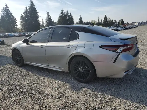 4T1K31AK3NU045130 2022 TOYOTA CAMRY - Image 2