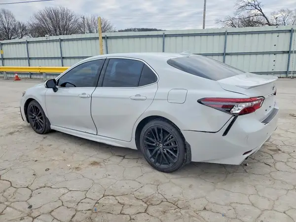 4T1K31AK3RU072186 2024 TOYOTA CAMRY - Image 2