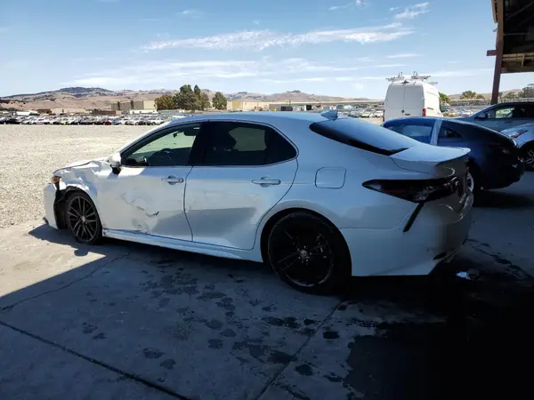 4T1K31AK3RU622261 2024 TOYOTA CAMRY - Image 2