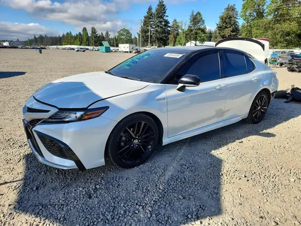4T1K31AK4MU020865 2021 TOYOTA CAMRY - Image 1