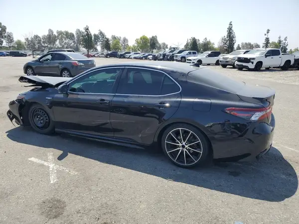 4T1K31AK4MU024723 2021 TOYOTA CAMRY - Image 2