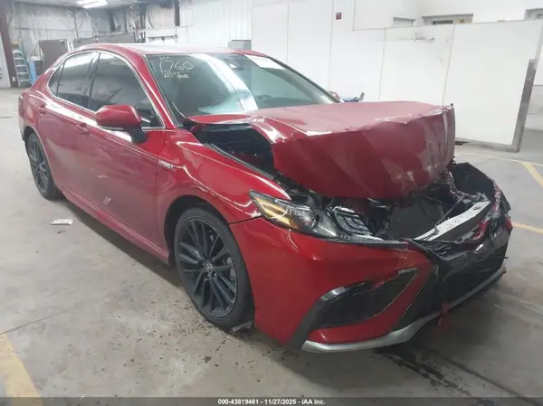 4T1K31AK4MU031364 2021 TOYOTA CAMRY - Image 1