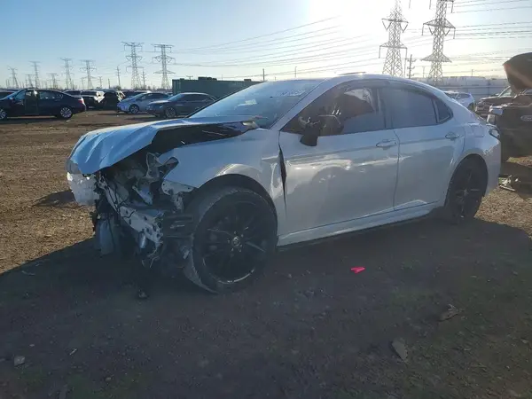 4T1K31AK4NU033309 2022 TOYOTA CAMRY - Image 1
