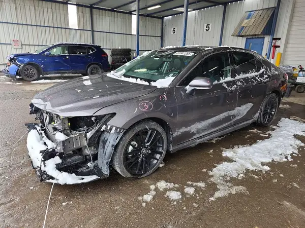 4T1K31AK4NU594979 2022 TOYOTA CAMRY - Image 1