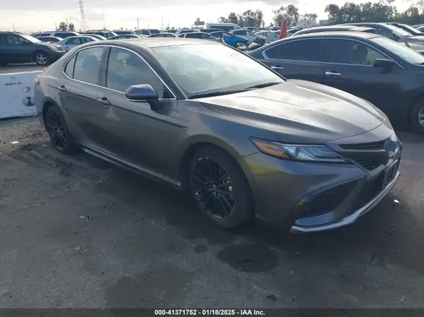 4T1K31AK4PU612772 2023 TOYOTA CAMRY - Image 1