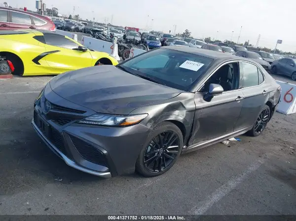 4T1K31AK4PU612772 2023 TOYOTA CAMRY - Image 2
