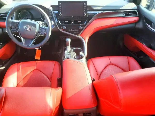 4T1K31AK5MU023595 2021 TOYOTA CAMRY - Image 8