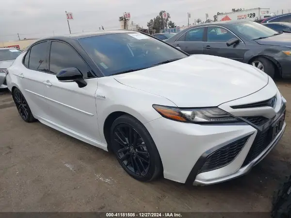 4T1K31AK5MU025525 2021 TOYOTA CAMRY - Image 1