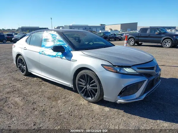 4T1K31AK5MU028330 2021 TOYOTA CAMRY - Image 1