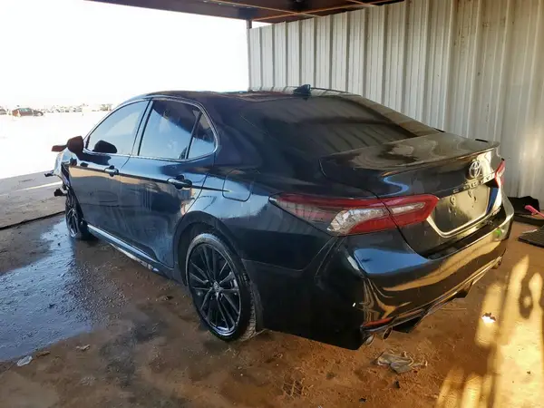 4T1K31AK5MU029106 2021 TOYOTA CAMRY - Image 2