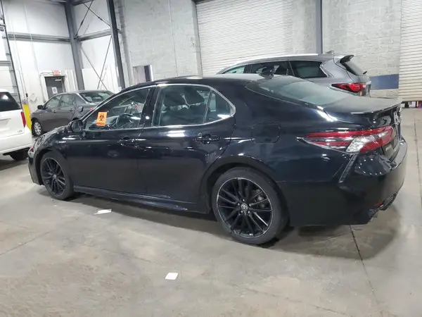 4T1K31AK5MU549922 2021 TOYOTA CAMRY - Image 2