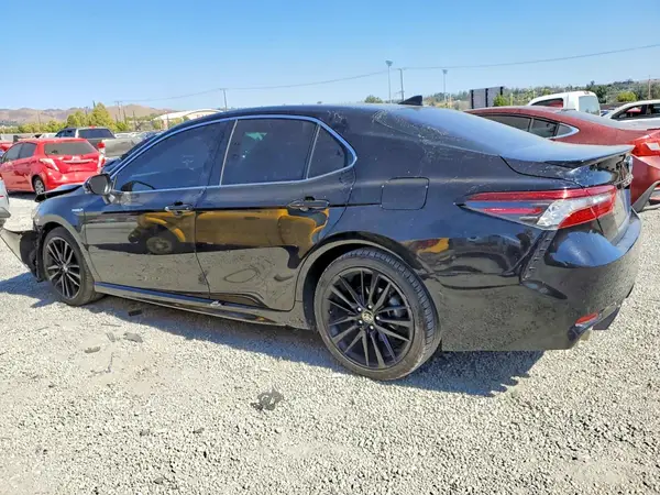 4T1K31AK5MU558751 2021 TOYOTA CAMRY - Image 2