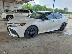 4T1K31AK5NU044643 2022 TOYOTA CAMRY