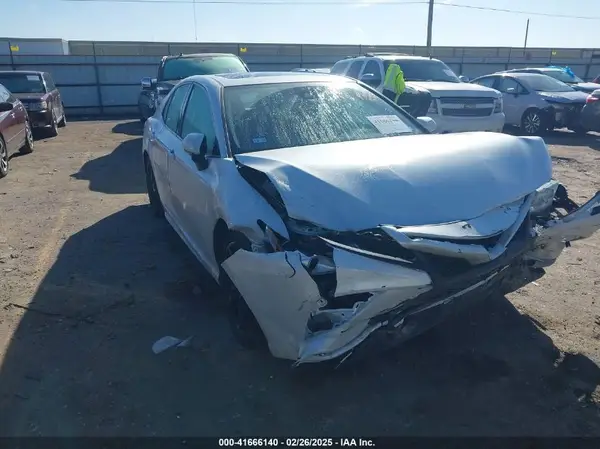 4T1K31AK5PU604552 2023 TOYOTA CAMRY - Image 1