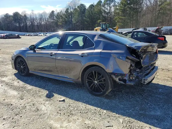 4T1K31AK5PU607287 2023 TOYOTA CAMRY - Image 2