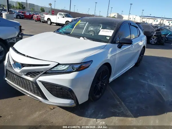 4T1K31AK5RU078930 2024 TOYOTA CAMRY - Image 2