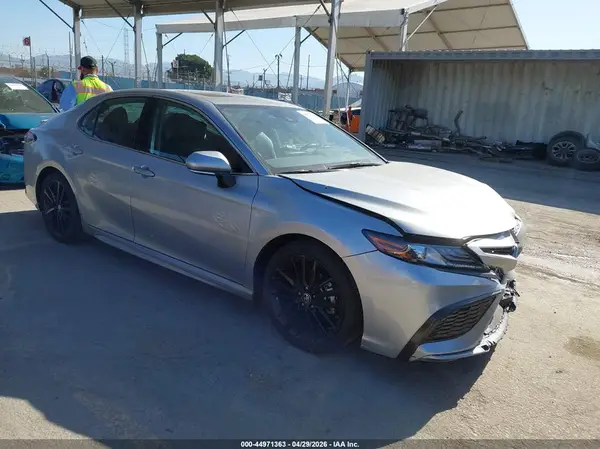 4T1K31AK5RU622066 2024 TOYOTA CAMRY - Image 1