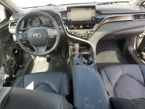 4T1K31AK6MU024710 2021 TOYOTA CAMRY - Image 8