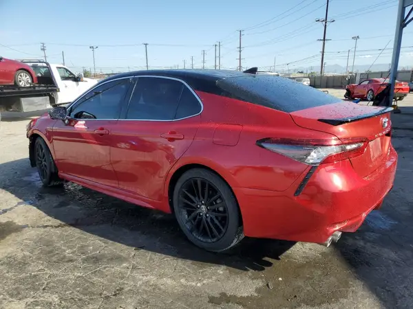 4T1K31AK6MU030362 2021 TOYOTA CAMRY - Image 2