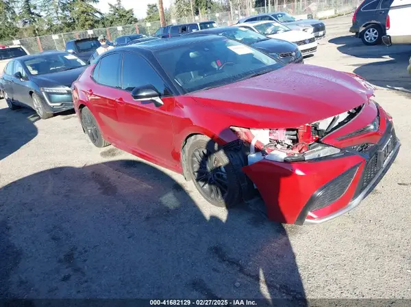 4T1K31AK6NU034493 2022 TOYOTA CAMRY - Image 1