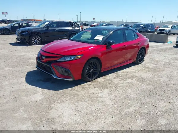 4T1K31AK6NU037488 2022 TOYOTA CAMRY - Image 2