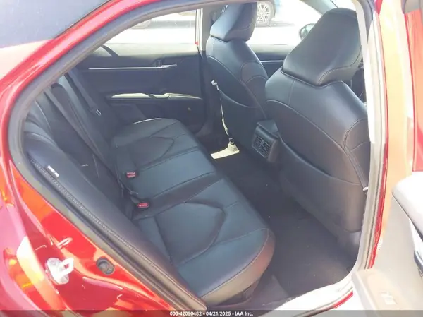 4T1K31AK6NU037488 2022 TOYOTA CAMRY - Image 8