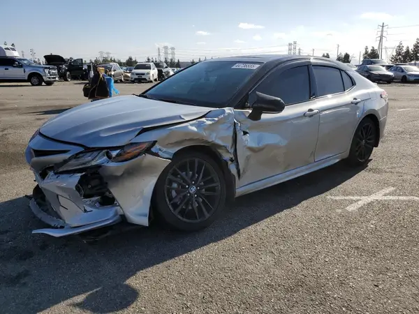 4T1K31AK6NU037748 2022 TOYOTA CAMRY - Image 1