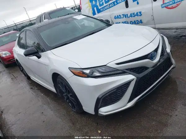 4T1K31AK6NU039788 2022 TOYOTA CAMRY - Image 1