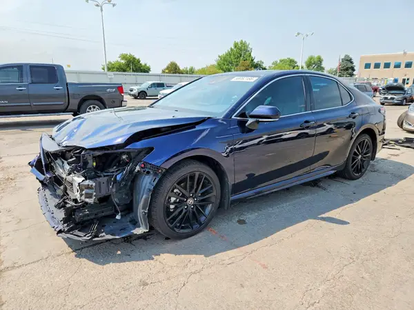 4T1K31AK6NU588665 2022 TOYOTA CAMRY - Image 1