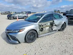 4T1K31AK6NU597947 2022 TOYOTA CAMRY