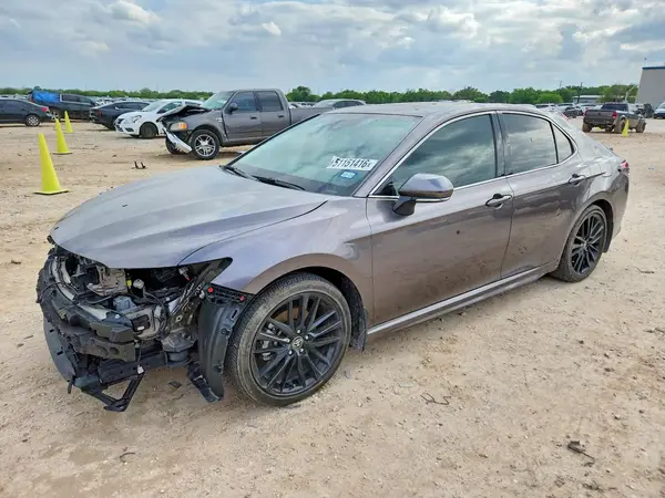 4T1K31AK6RU072344 2024 TOYOTA CAMRY - Image 1
